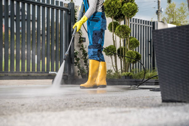 Best Commercial Pressure Washing  in Line Acres, MO