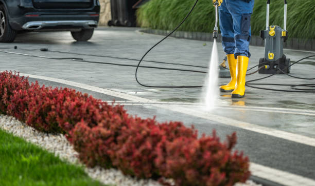 Why Choose Our Certified Pressure Washing Experts for Your Project Needs in Moline Acres, MO?